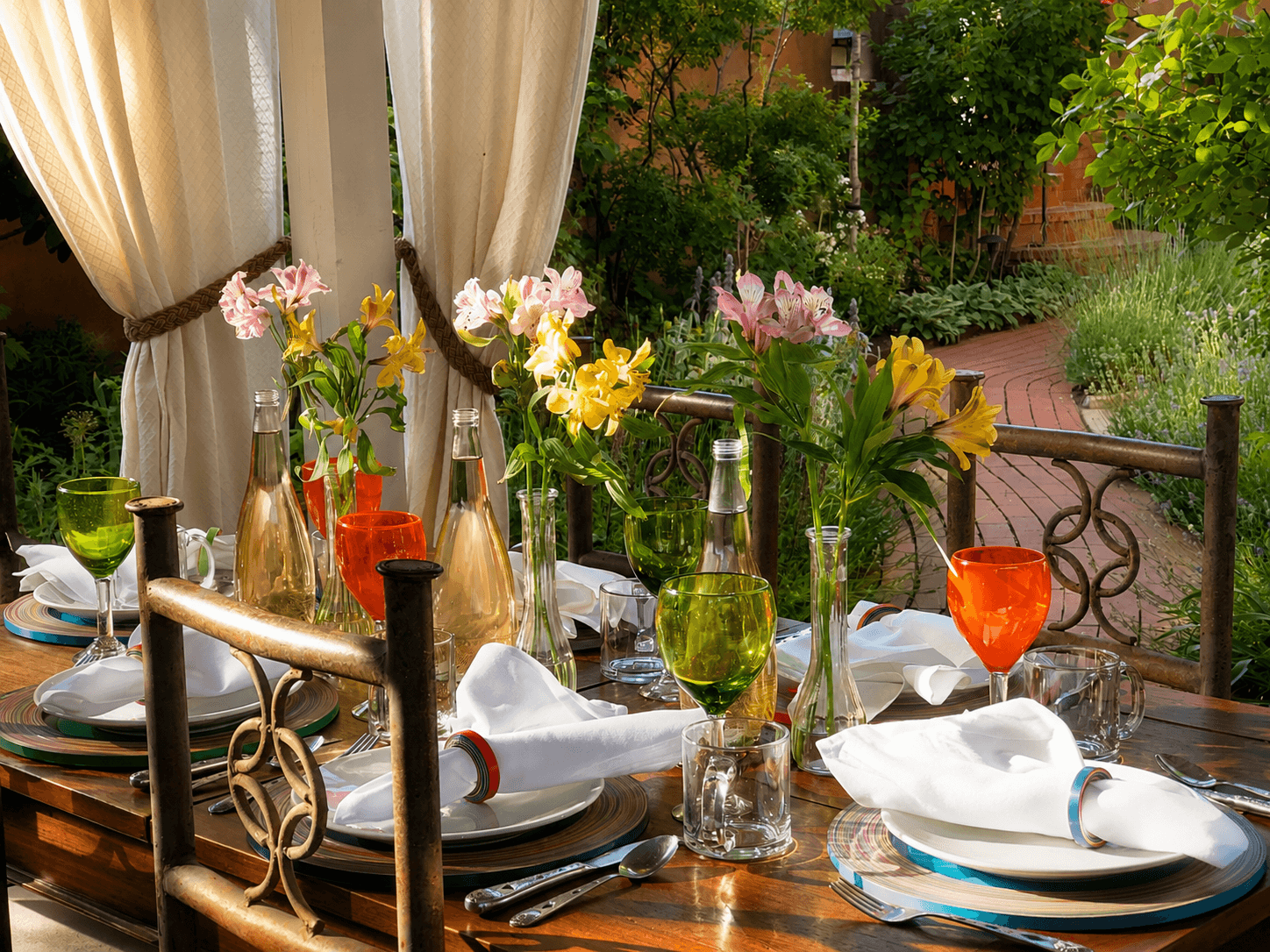 Exterior Dinning